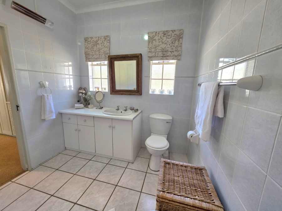 5 Bedroom Property for Sale in Clarens Free State